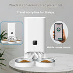 Multiple Smart Pet Automatic Feeders With Timed And Quantitative Feeding